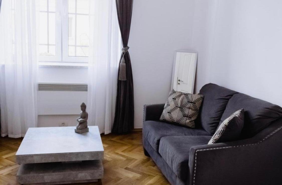 Lorena'S Apartment Arad Exteriér fotografie