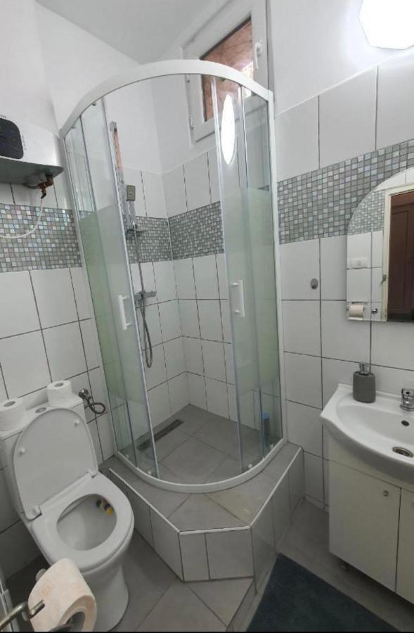 Lorena'S Apartment Arad Exteriér fotografie